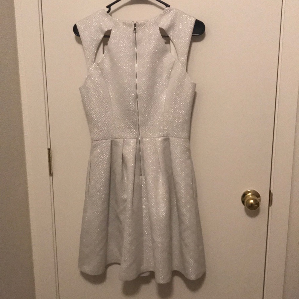 Guess sweetheart dress - Picture 5 of 11